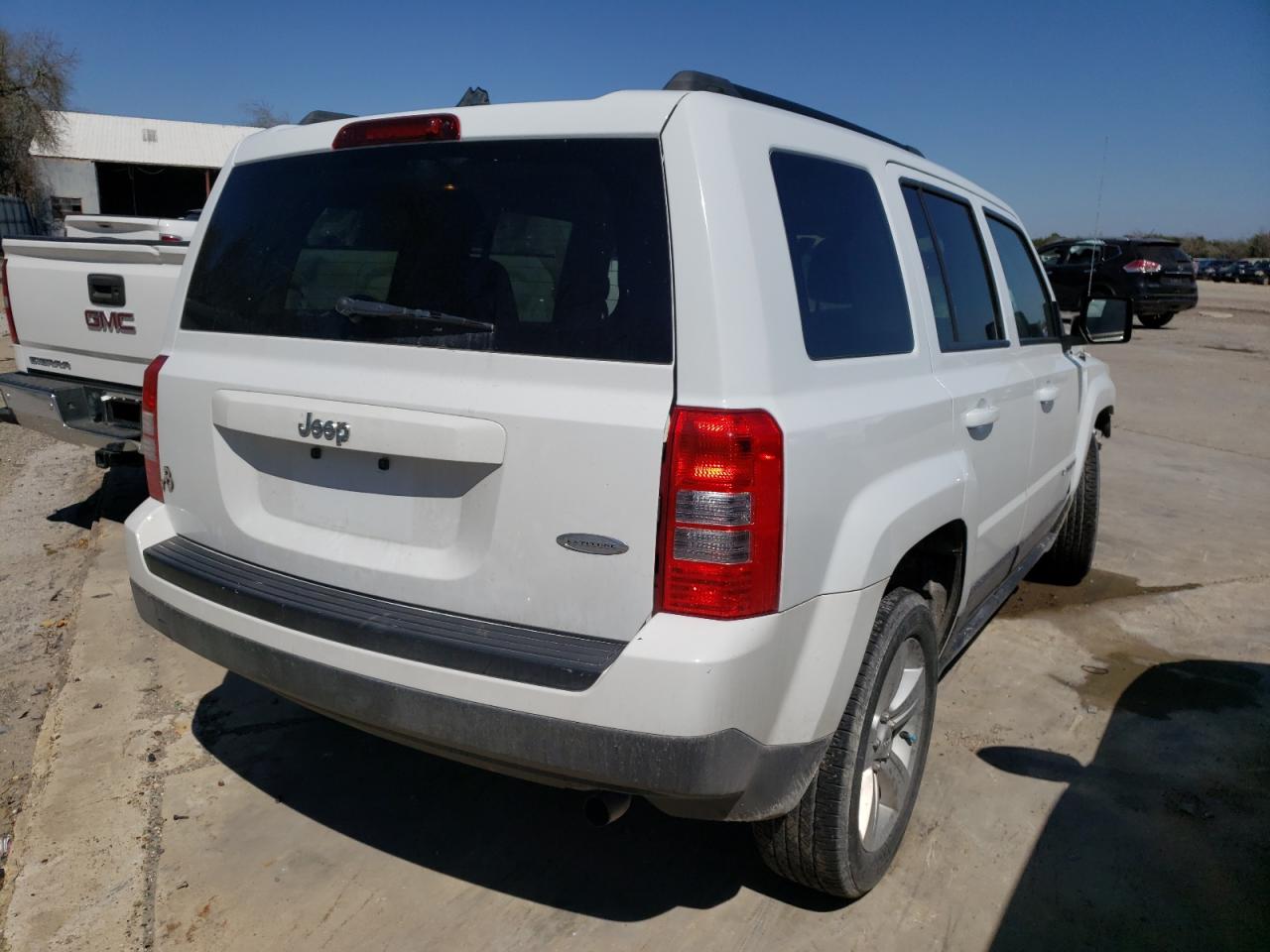 Photo 4 from auction – 2017 JEEP PATRIOT LA with VIN 1C4NJPFB3HD102918