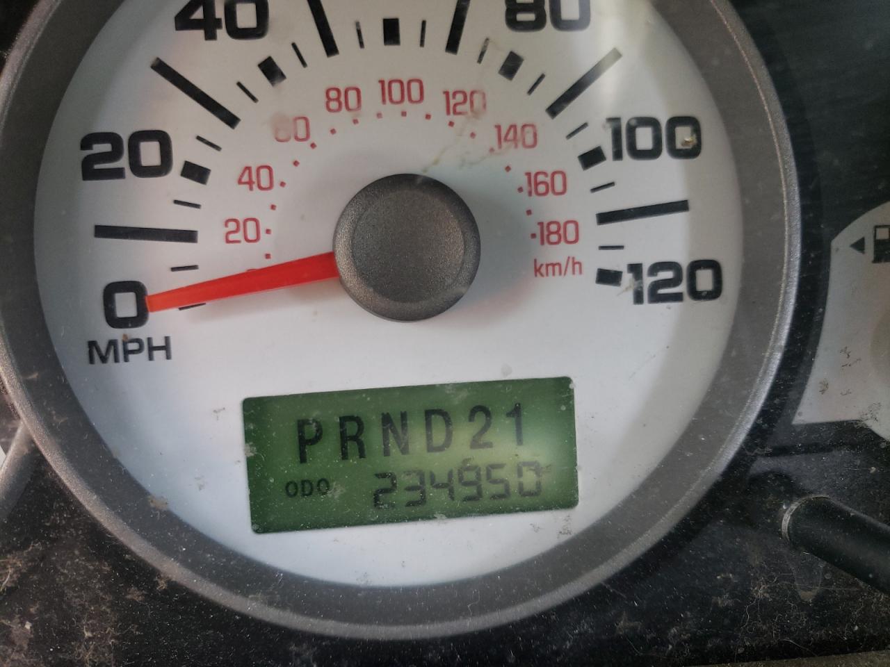 Photo 8 from auction – 2006 FORD ESCAPE XLT with VIN 1FMCU93106KD34662