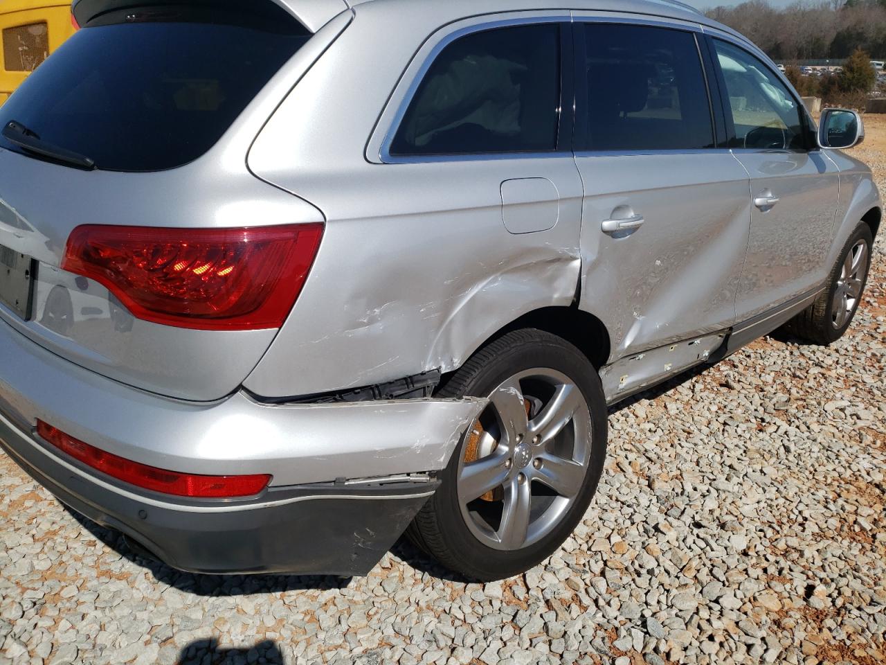 Photo 9 from auction – 2013 AUDI Q7 PREMIUM with VIN WA1LGAFE6DD015211