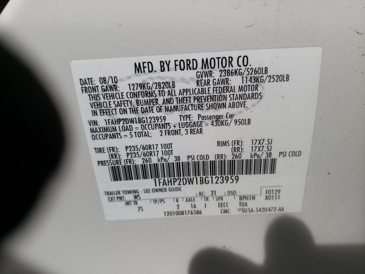 Photo 10 from auction – 2011 FORD TAURUS SE with VIN 1FAHP2DW1BG123959