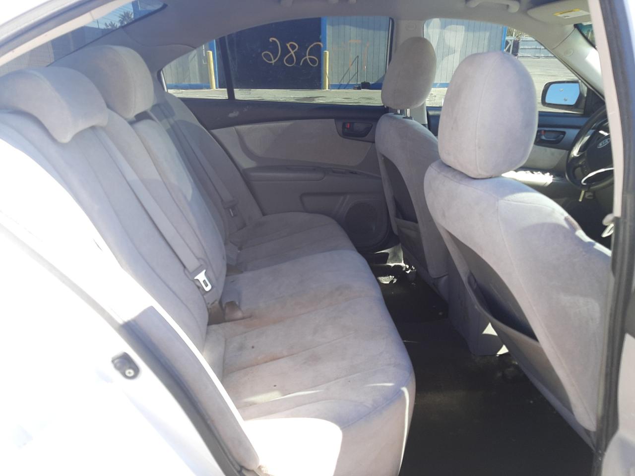Photo 6 from auction – 2010 KIA OPTIMA LX with VIN KNAGG4A83A5441449