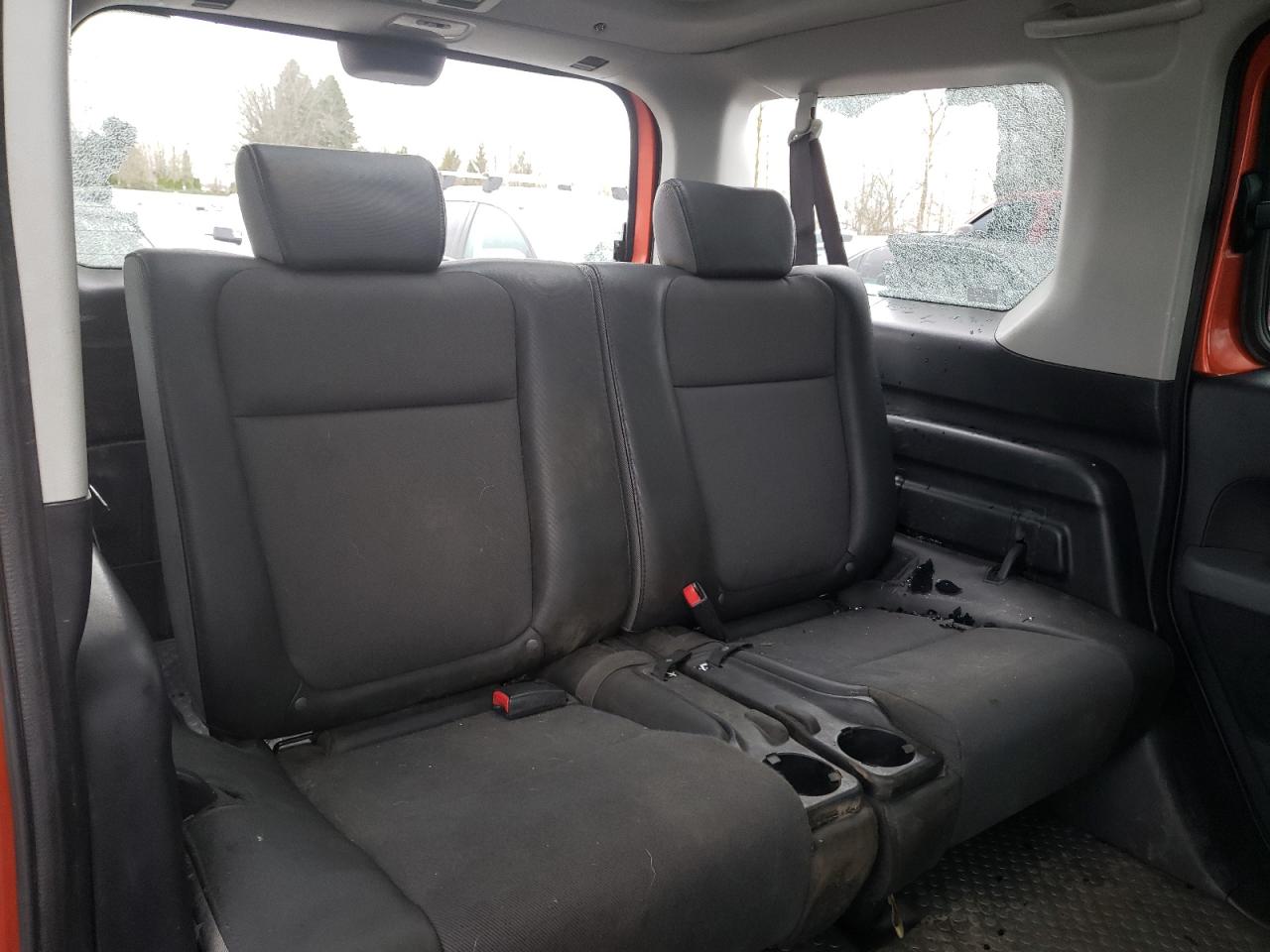 Photo 6 from auction – 2004 HONDA ELEMENT EX with VIN 5J6YH27634L015625