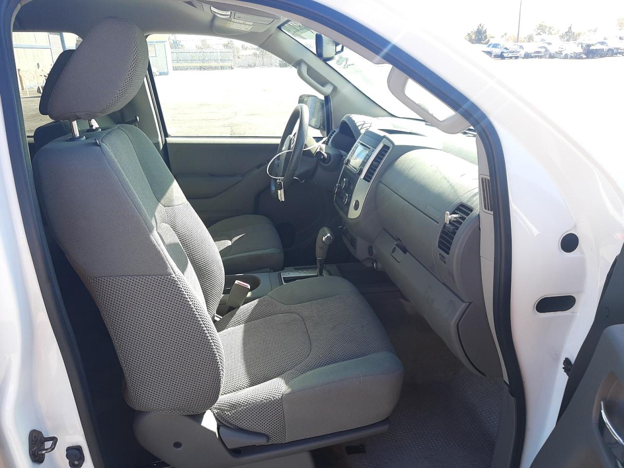 Photo 5 from auction – 2015 NISSAN FRONTIER S with VIN 1N6AD0EV2FN755530