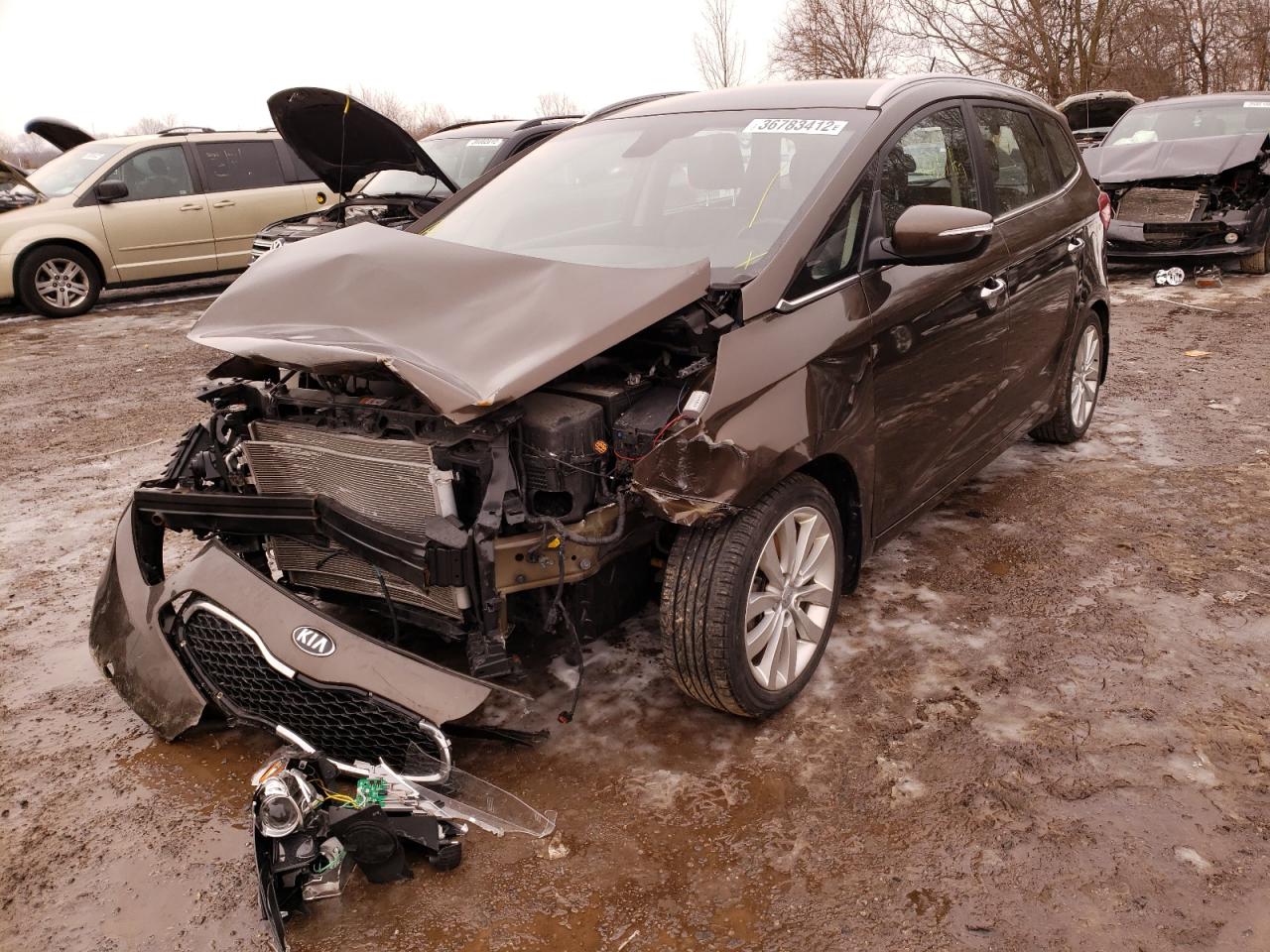 Photo 2 from auction – 2016 KIA RONDO with VIN KNAHU8A35G7132040