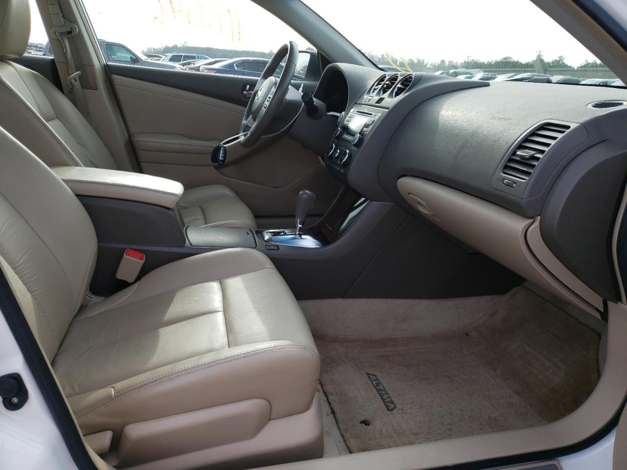 Photo 5 from auction – 2010 NISSAN ALTIMA SR with VIN 1N4BL2AP7AN476862