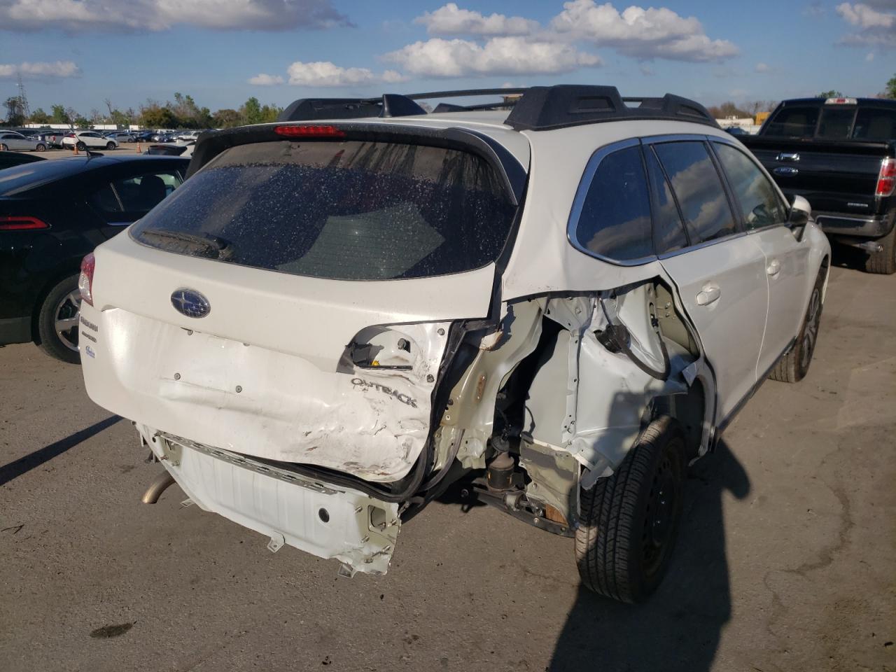 Photo 4 from auction – 2019 SUBARU OUTBACK 2. with VIN 4S4BSANC1K3236746