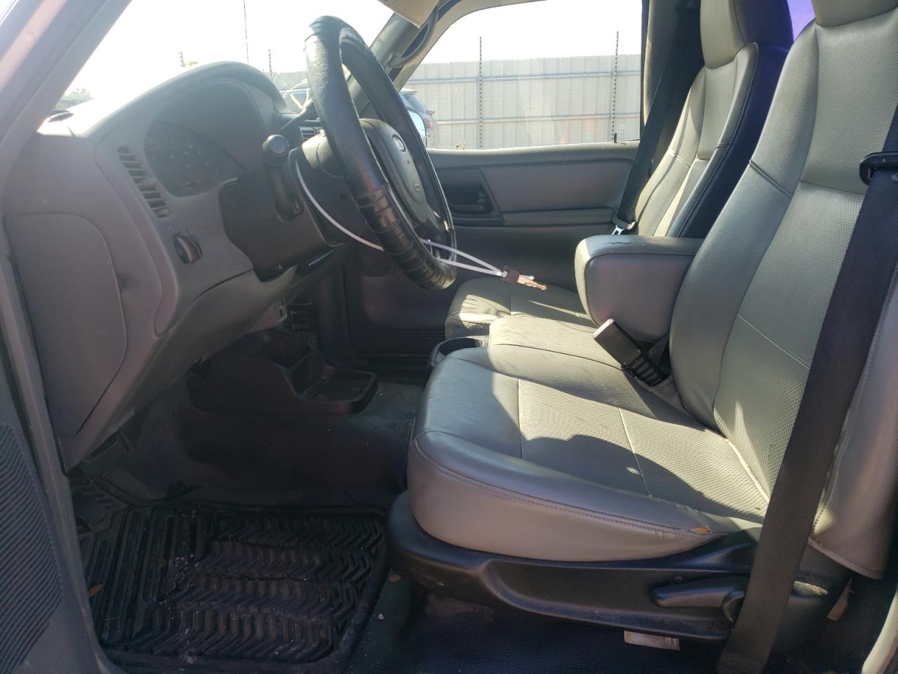 Photo 5 from auction – 2005 FORD RANGER with VIN 1FTYR10U75PA89601