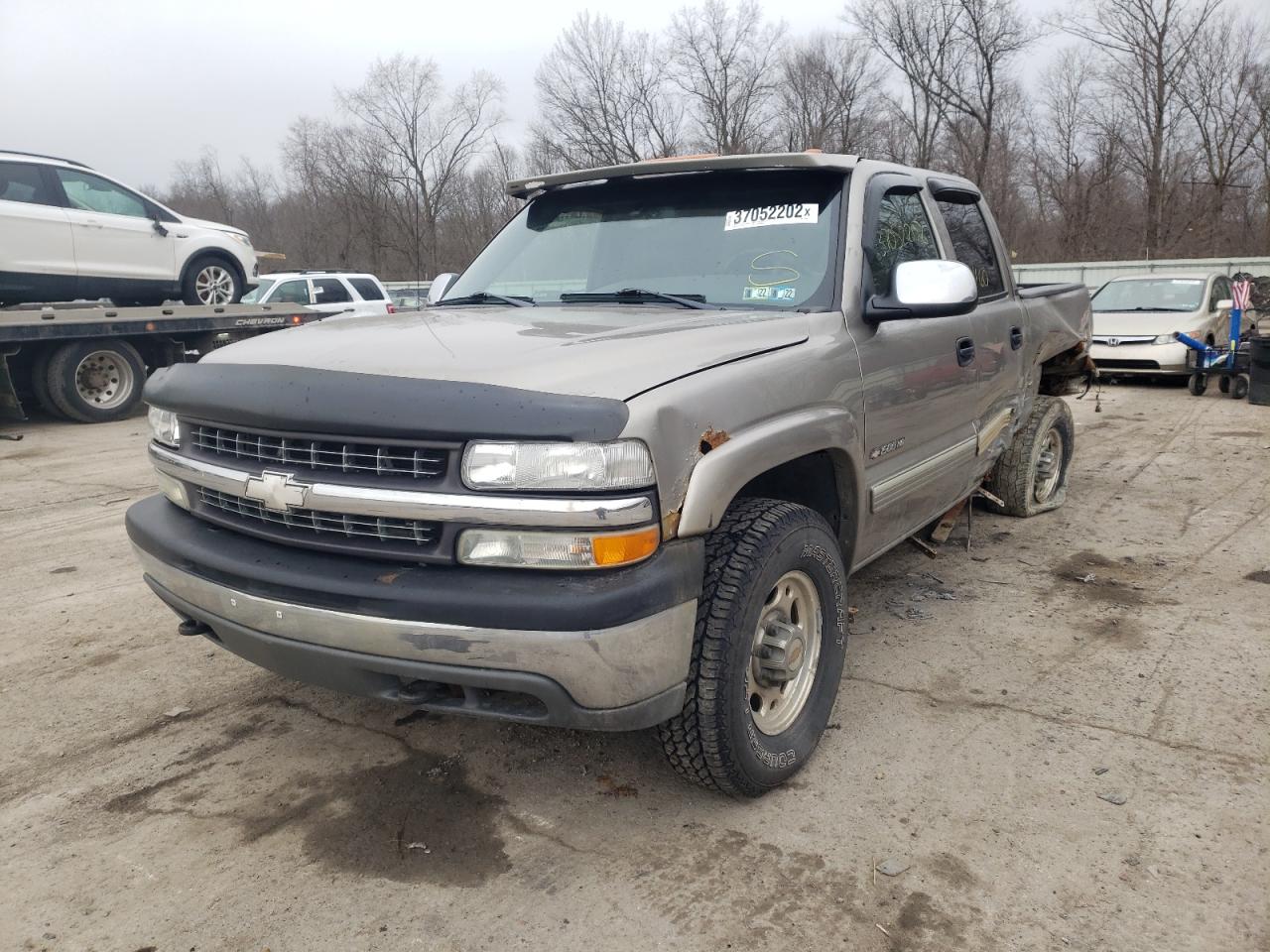 Photo 2 from auction – 2002 CHEVROLET SILVERADO with VIN 1GCGK13U62F128580