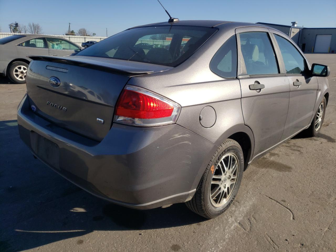Photo 4 from auction – 2011 FORD FOCUS SE with VIN 1FAHP3FN3BW158566