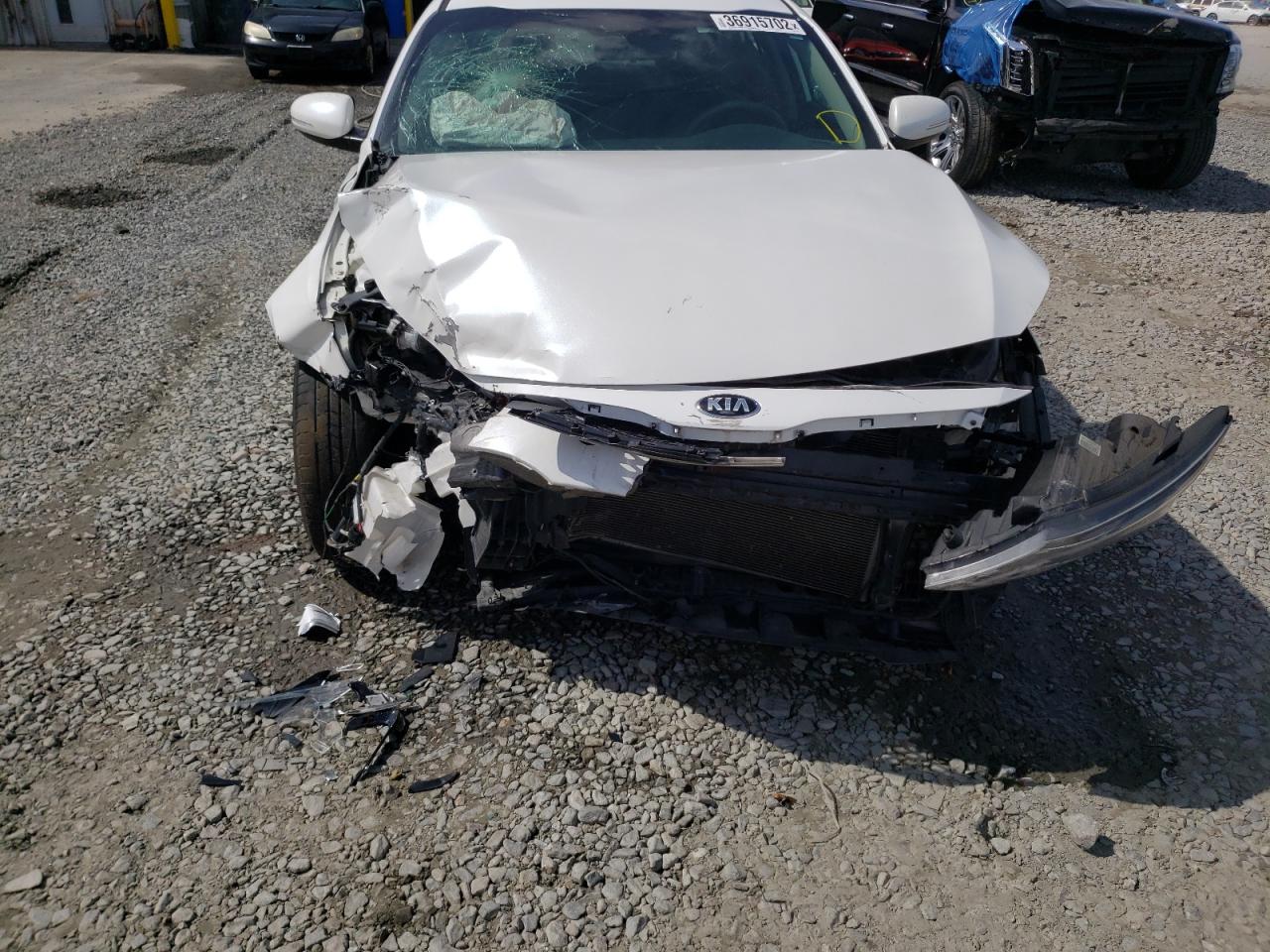 Photo 9 from auction – 2015 KIA OPTIMA LX with VIN KNAGM4A7XF5544116