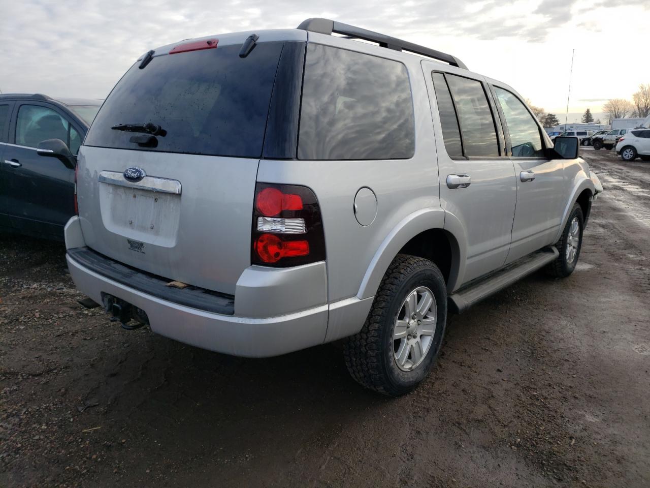 Foto 4 de la subasta – 2009 FORD EXPLORER X con VIN 1FMEU63E99UA19409