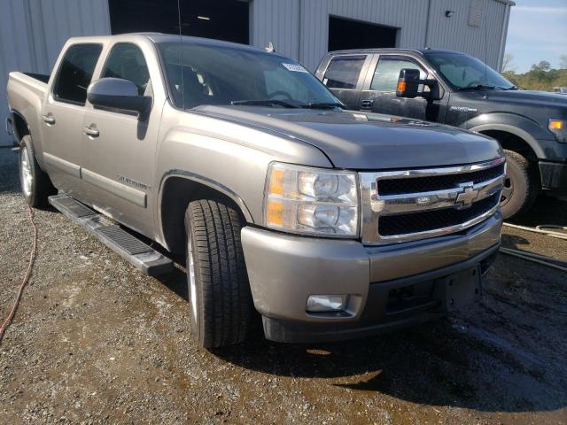 CHEVROLET SILVERADO 2007 with VIN 3GCEC13027G542964 - Photo from auction
