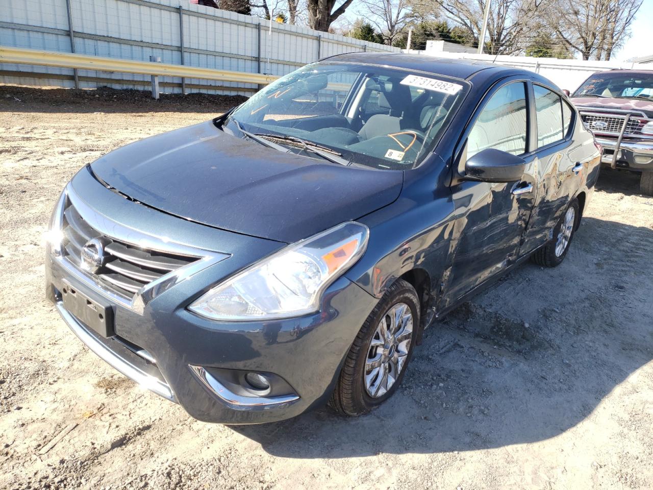 Photo 2 from auction – 2017 NISSAN VERSA S with VIN 3N1CN7AP3HL907751