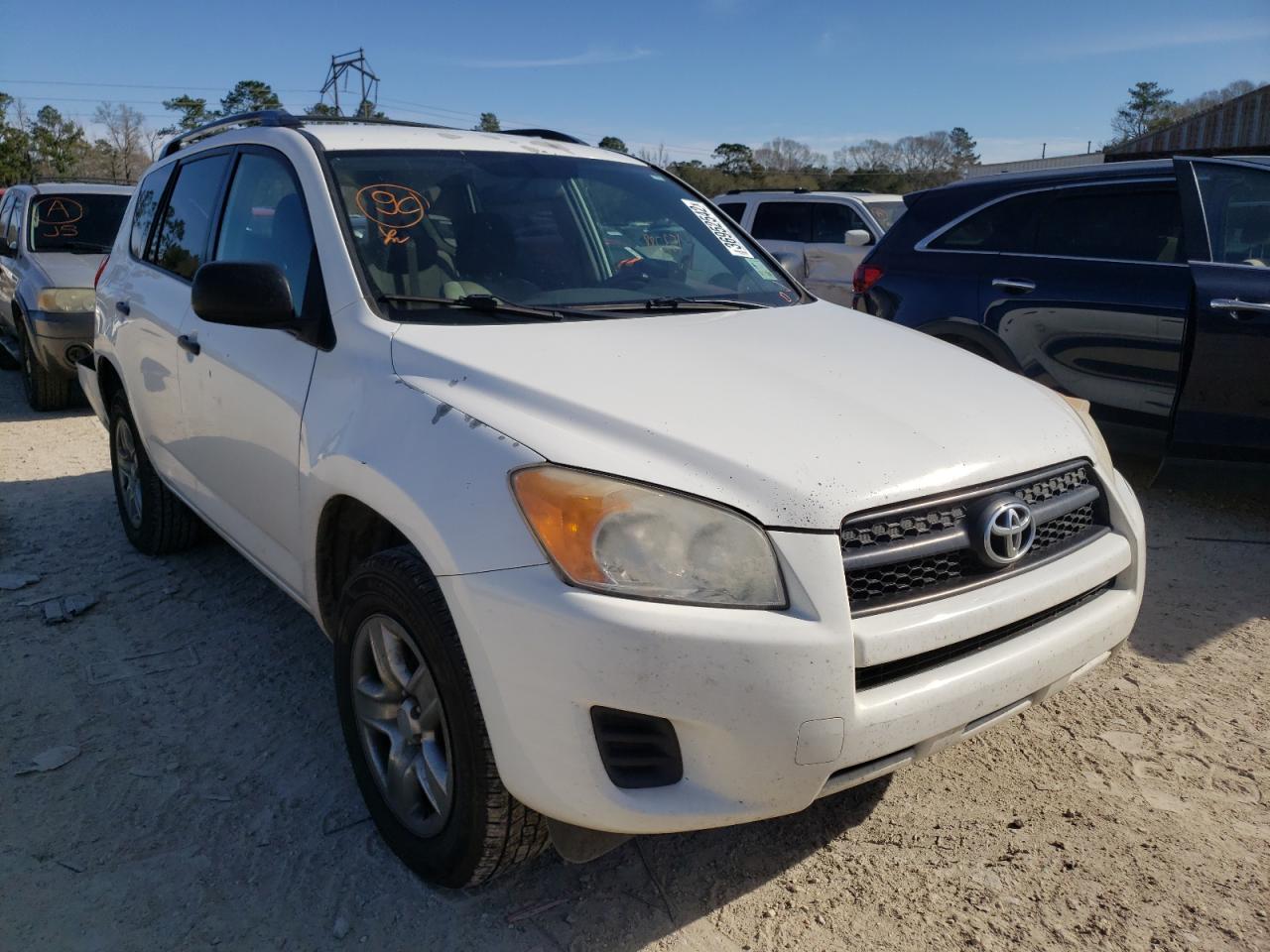 TOYOTA RAV4 2011 with VIN 2T3ZF4DV0BW063584 - Photo from auction