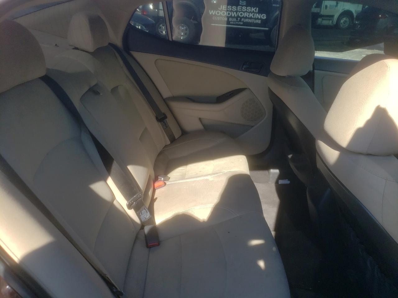 Photo 6 from auction – 2015 KIA OPTIMA LX with VIN 5XXGM4A70FG493997
