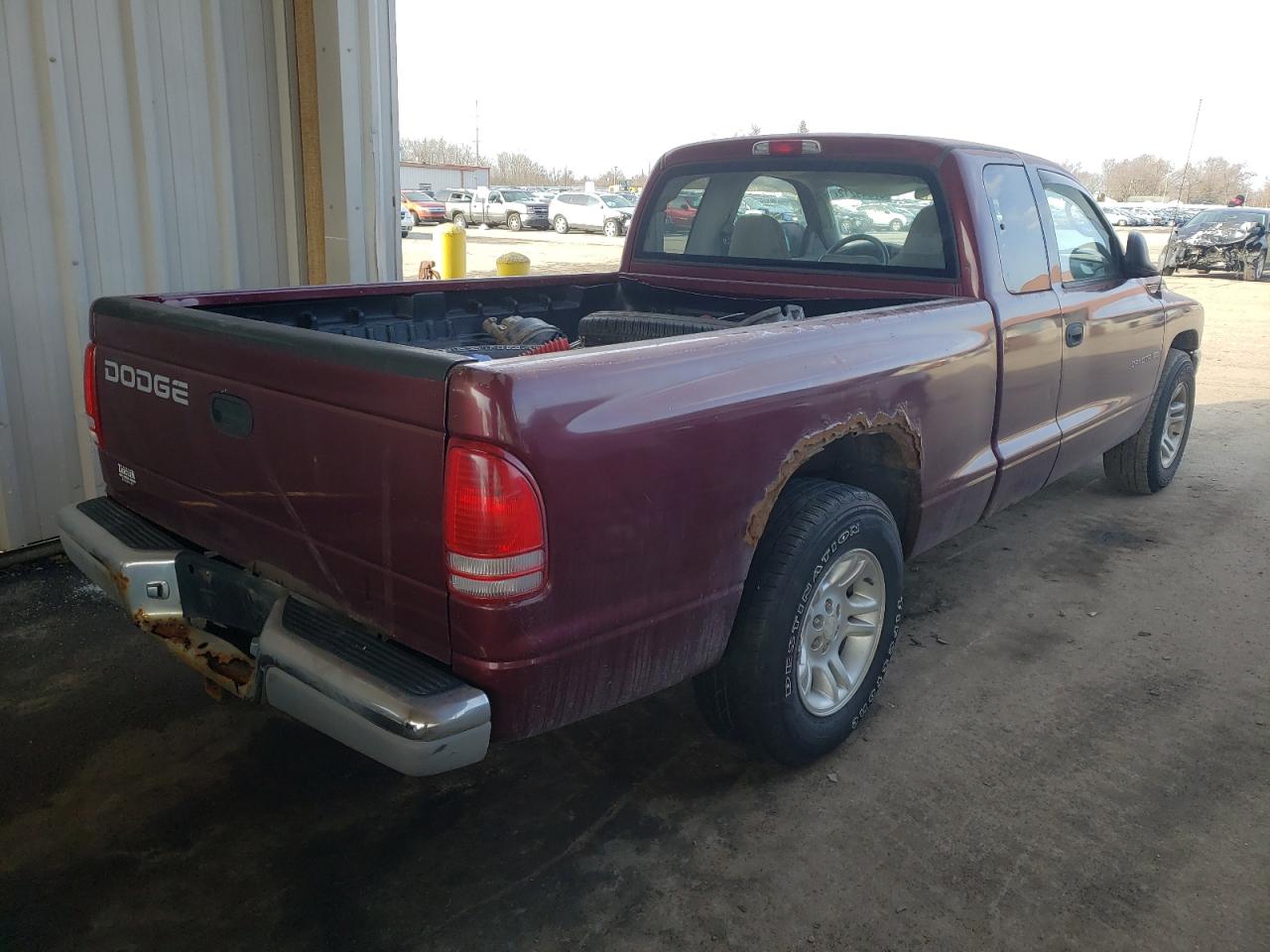 Photo 4 from auction – 2001 DODGE DAKOTA with VIN 1B7GL22N21S192568
