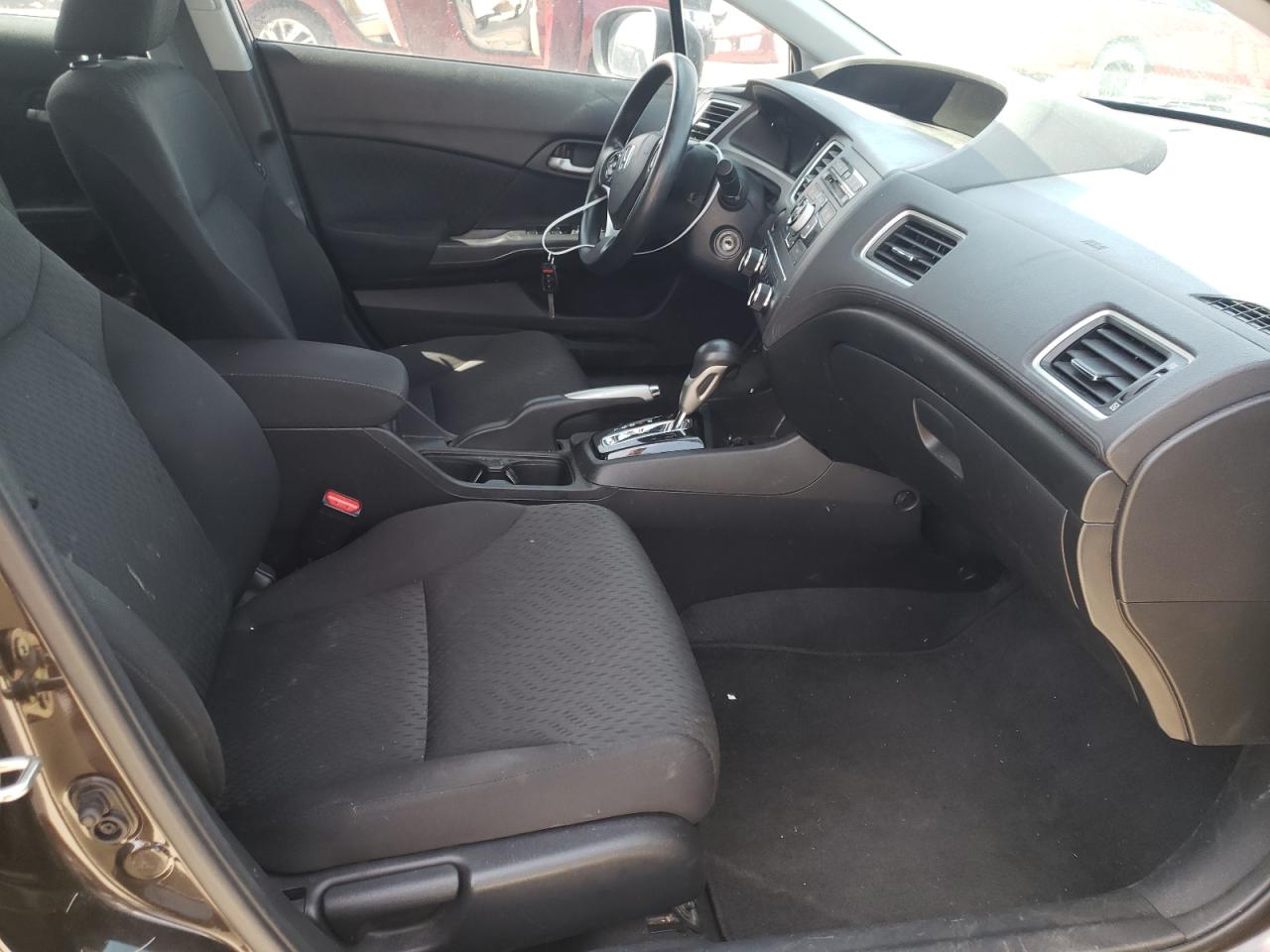 Photo 5 from auction – 2014 HONDA CIVIC LX with VIN 2HGFB2F54EH530155