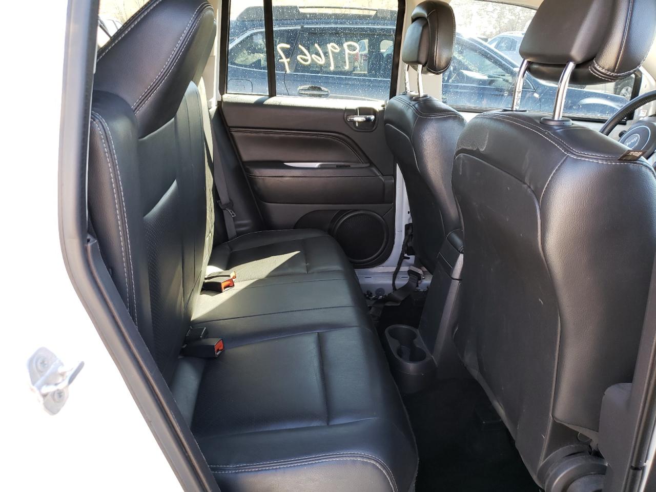Photo 6 from auction – 2016 JEEP COMPASS LA with VIN 1C4NJDEB5GD580014