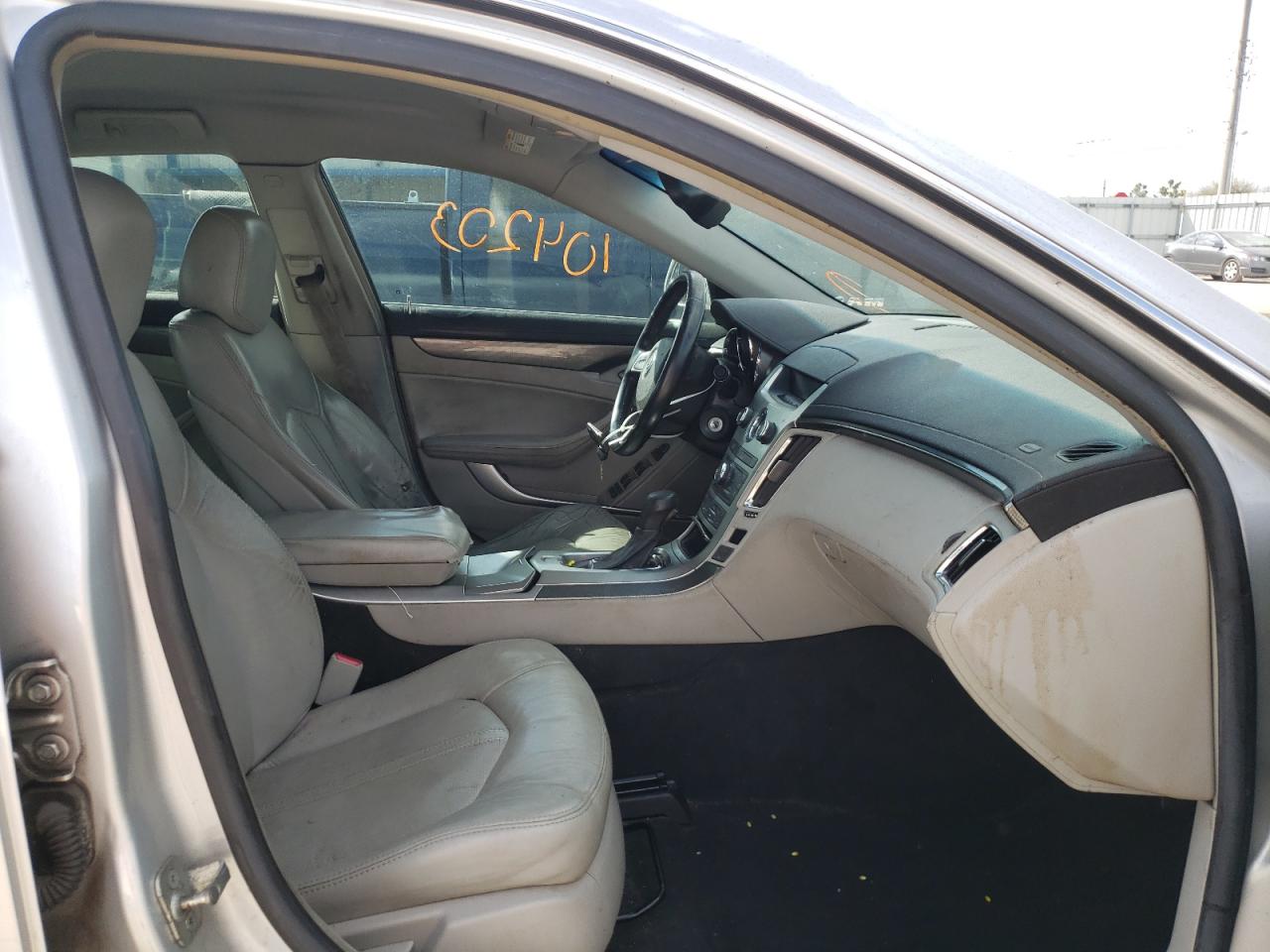 Photo 5 from auction – 2009 CADILLAC CTS with VIN 1G6DF577690159220