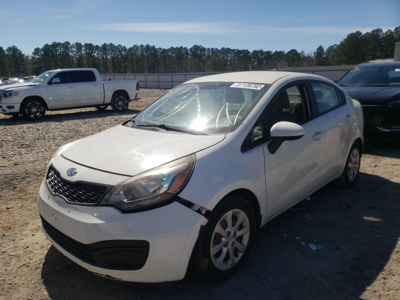 Photo 2 from auction – 2015 KIA RIO LX with VIN KNADM4A35F6421835