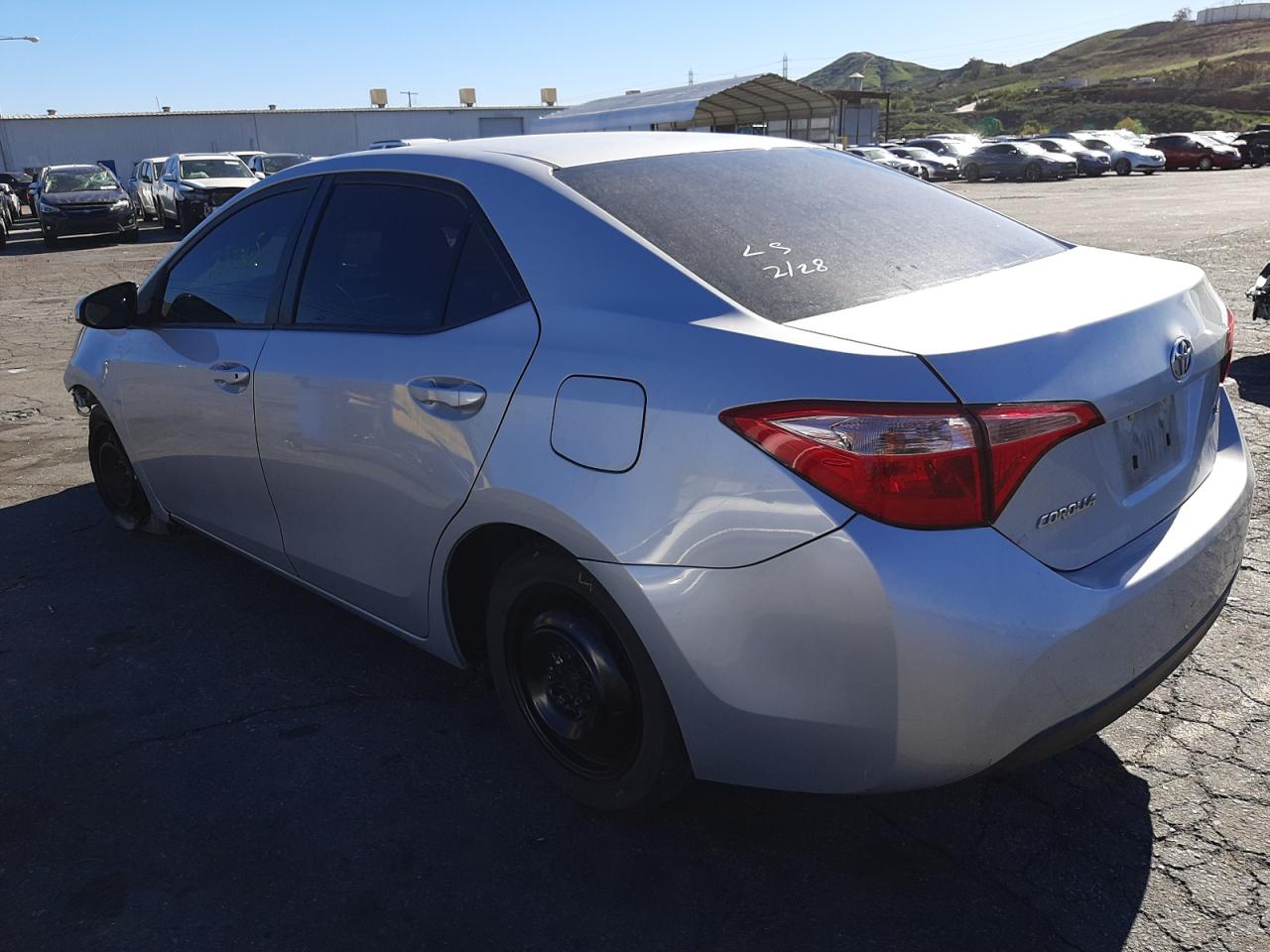 Photo 3 from auction – 2019 TOYOTA COROLLA L with VIN 2T1BURHE8KC157933