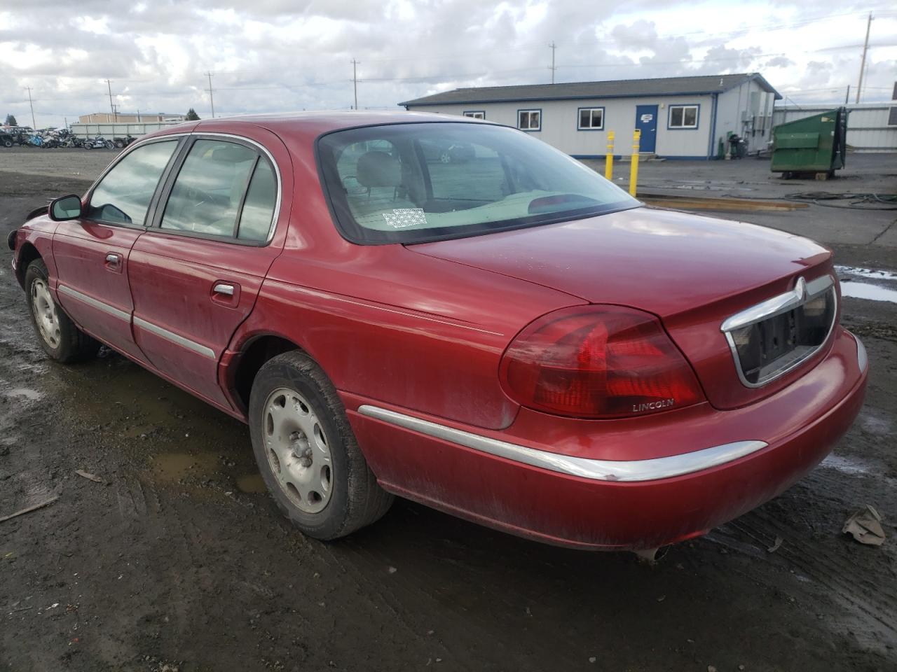 Photo 3 from auction – 2000 LINCOLN CONTINENTA with VIN 1LNHM97V5YY774749