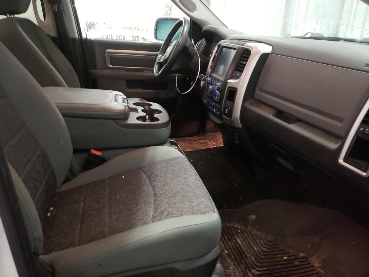 Фото 5 с аукциона – 2015 RAM 1500 SLT с VIN 1C6RR7LT0FS785927
