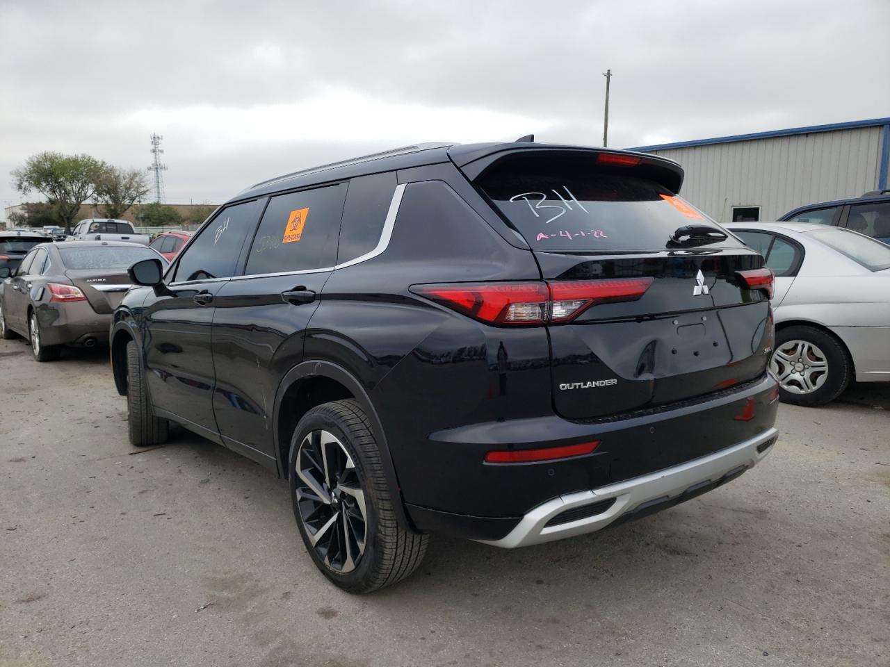 Photo 3 from auction – 2022 MITSUBISHI OUTLANDER with VIN JA4J3VA82NZ022964