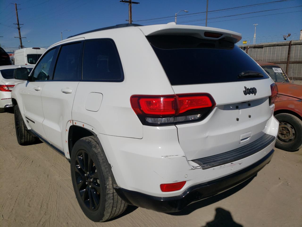 Photo 3 from auction – 2016 JEEP GRAND CHER with VIN 1C4RJEBG9GC382579