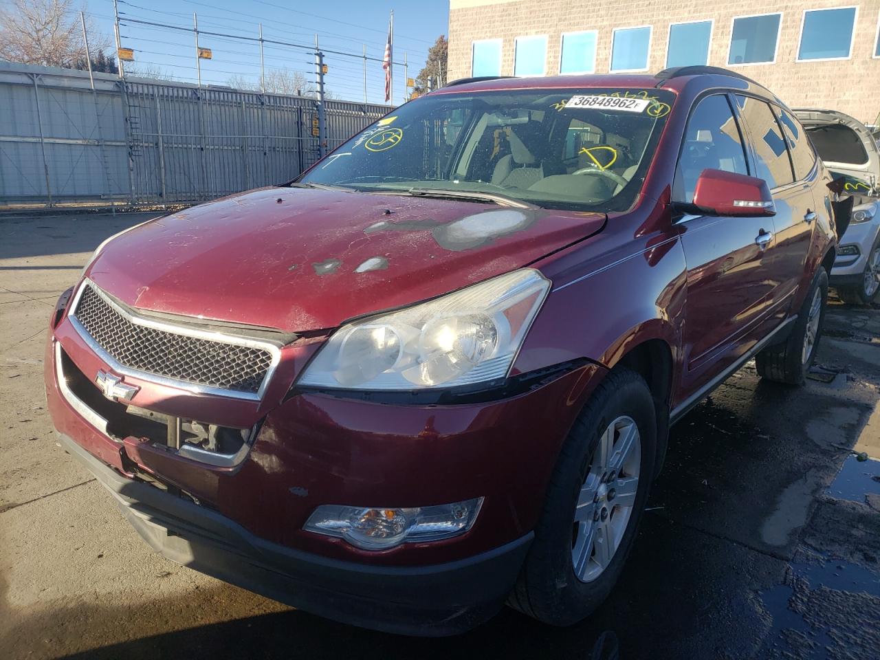 Photo 2 from auction – 2010 CHEVROLET TRAVERSE L with VIN 1GNLVFED9AJ263443