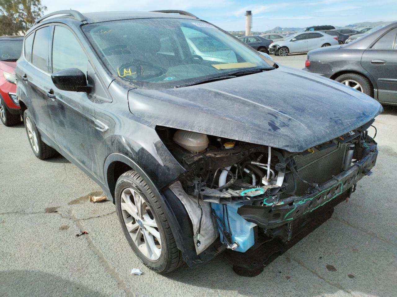 FORD ESCAPE SEL 2018 with VIN 1FMCU0HD6JUA62615 - Photo from auction