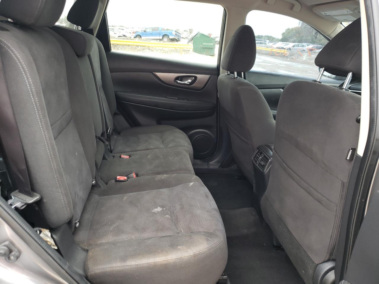 Photo 6 from auction – 2016 NISSAN ROGUE S with VIN KNMAT2MTXGP685301