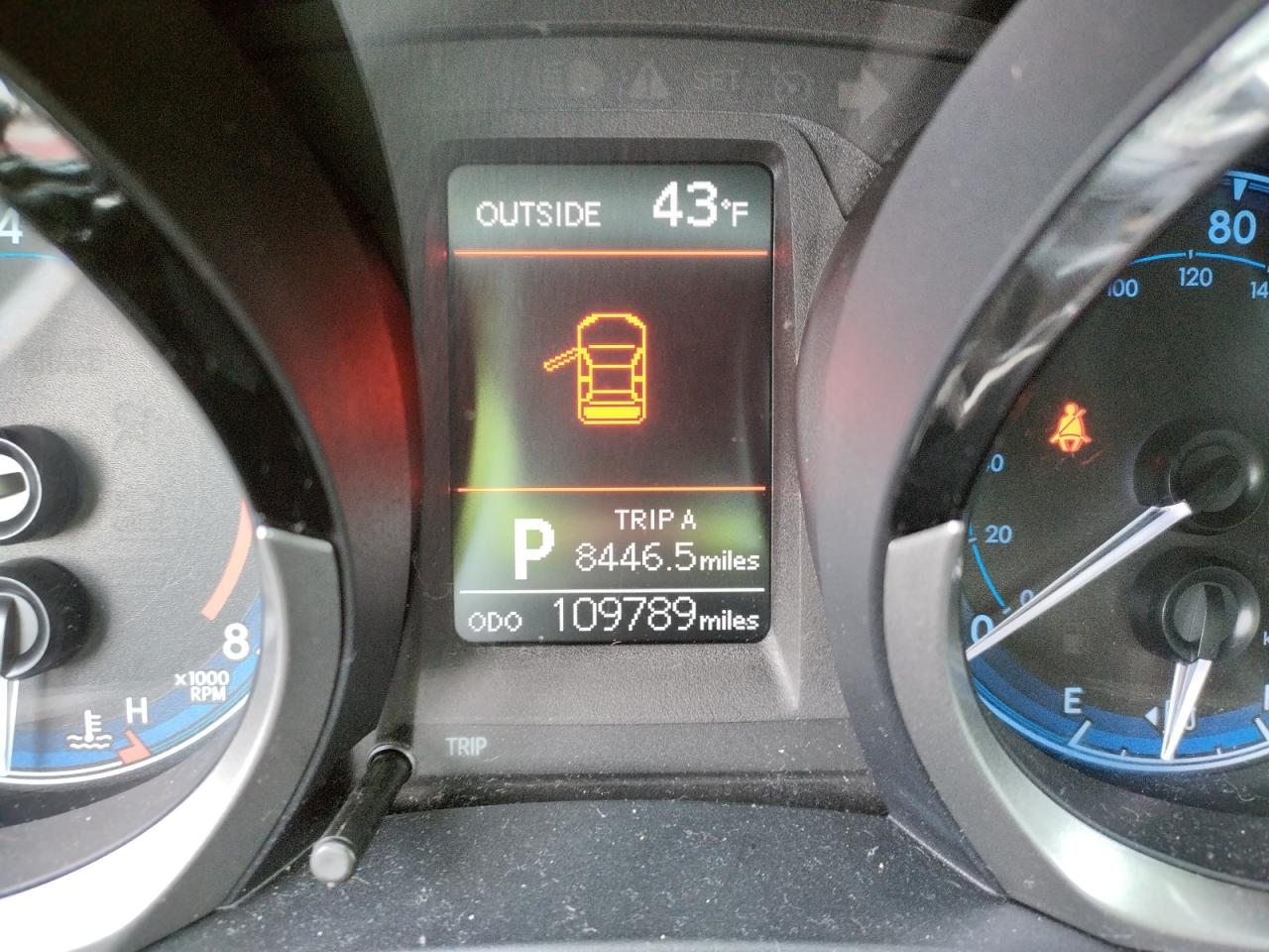 Photo 8 from auction – 2015 TOYOTA COROLLA L with VIN 2T1BURHE7FC466704