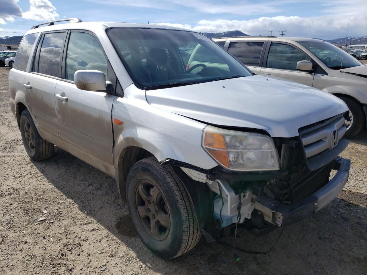 HONDA PILOT EXL 2008 with VIN 5FNYF18578B047370 - Photo from auction