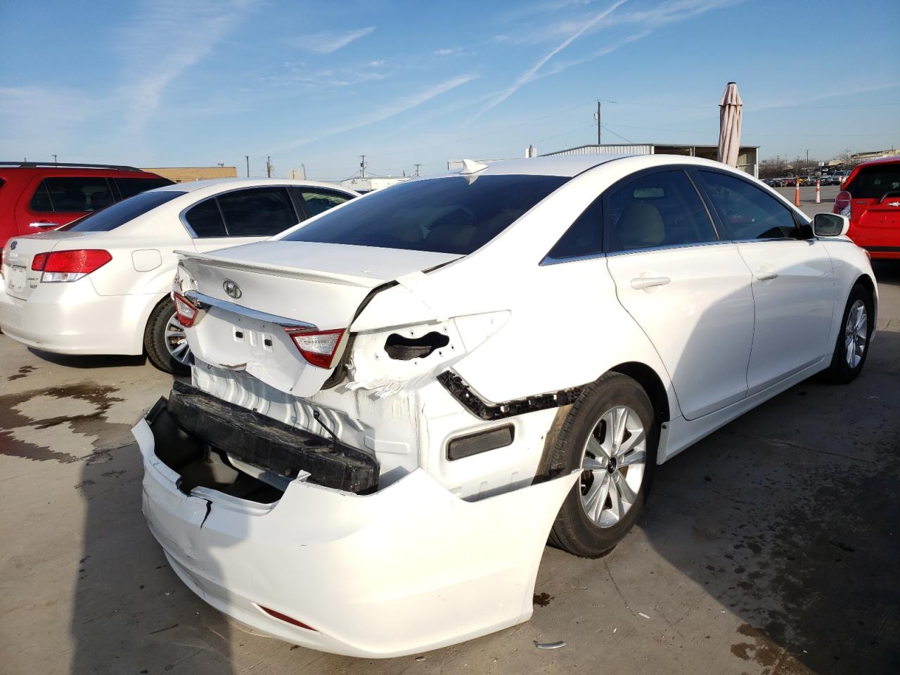 Photo 4 from auction – 2013 HYUNDAI SONATA GLS with VIN 5NPEB4AC6DH643011