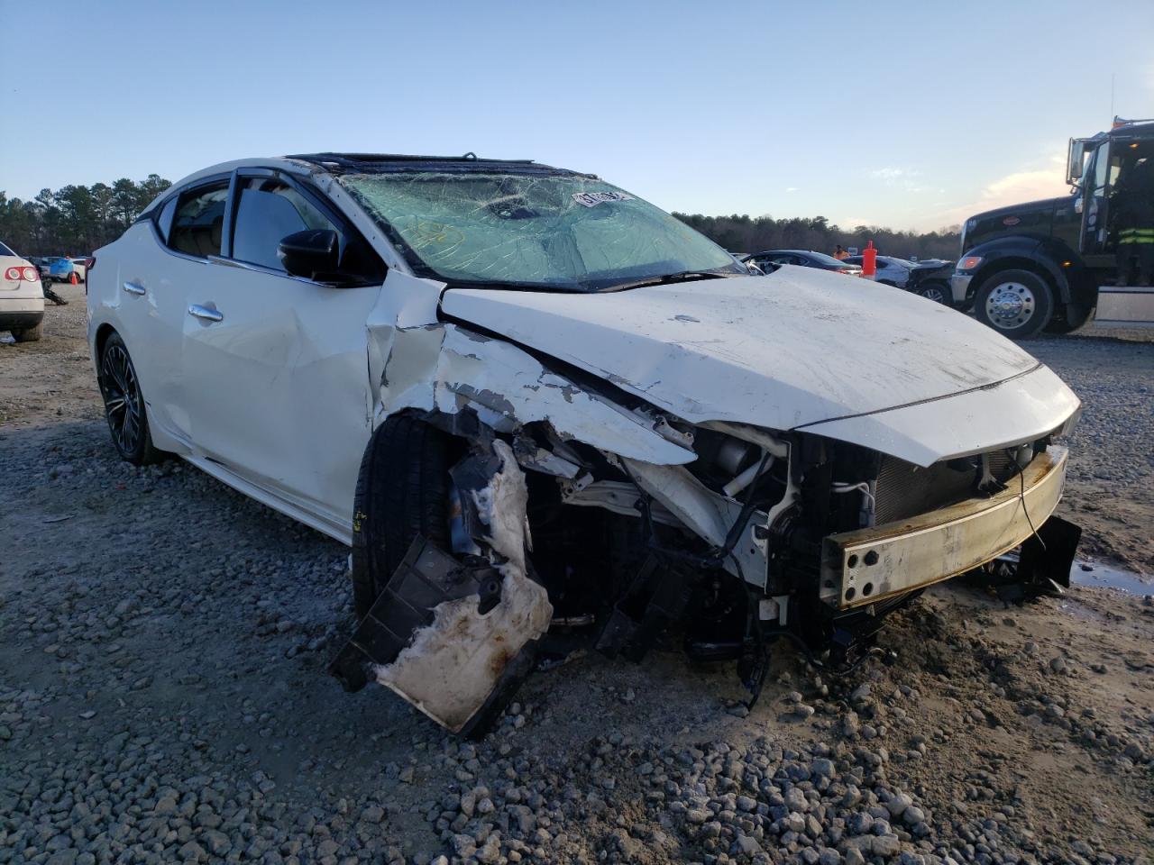 Photo 1 from auction – 2017 NISSAN MAXIMA 3.5 with VIN 1N4AA6AP5HC401057