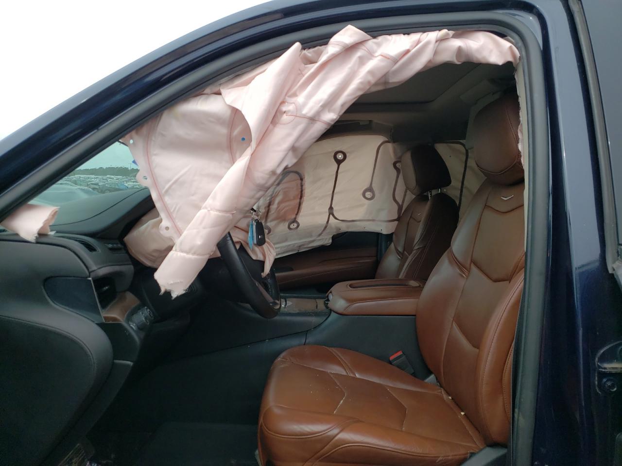 Photo 5 from auction – 2019 CADILLAC ESCALADE E with VIN 1GYS4JKJXKR165040
