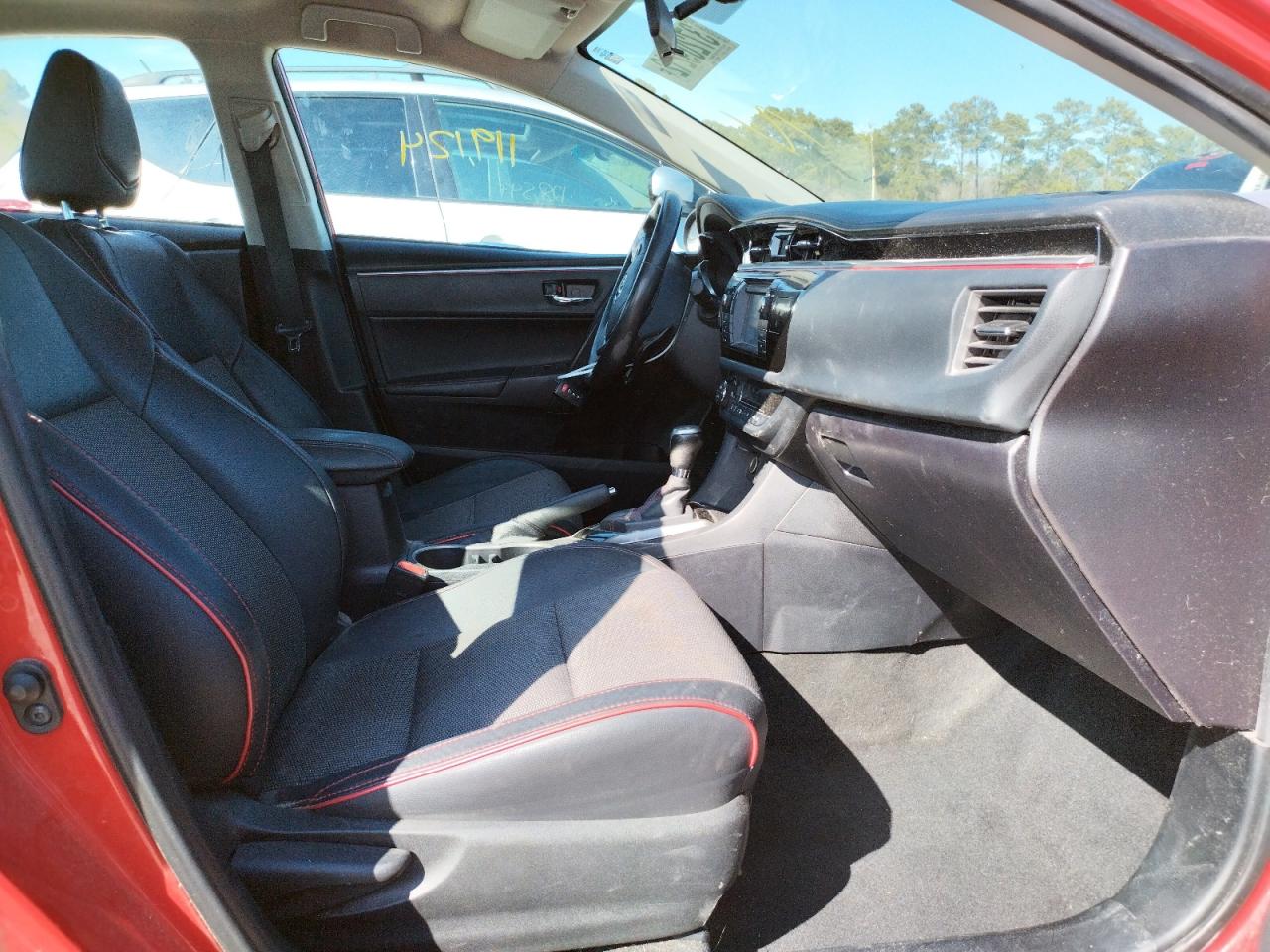 Photo 5 from auction – 2016 TOYOTA COROLLA L with VIN 2T1BURHE2GC564248