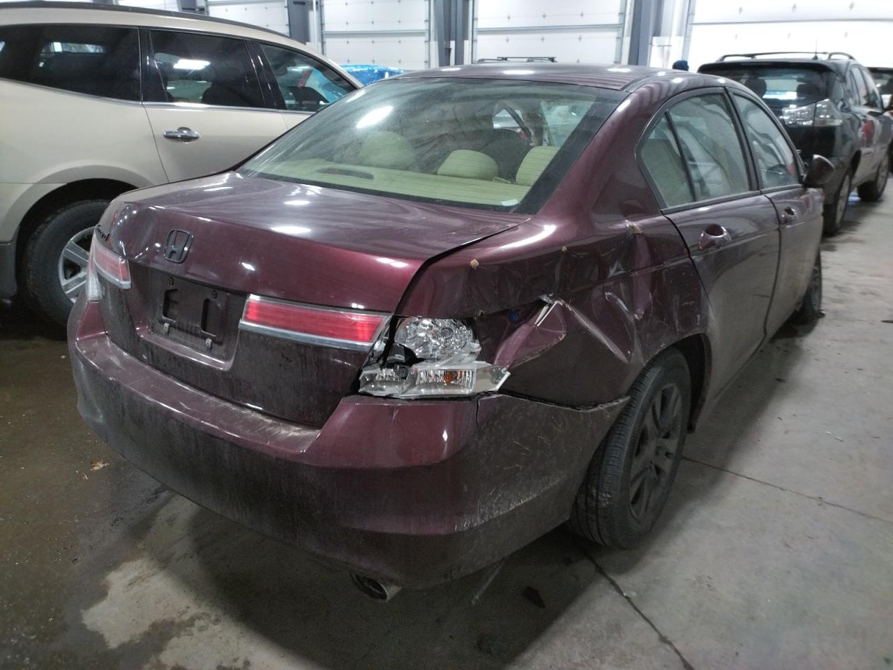 Photo 4 from auction – 2011 HONDA ACCORD LXP with VIN 1HGCP2F40BA086164