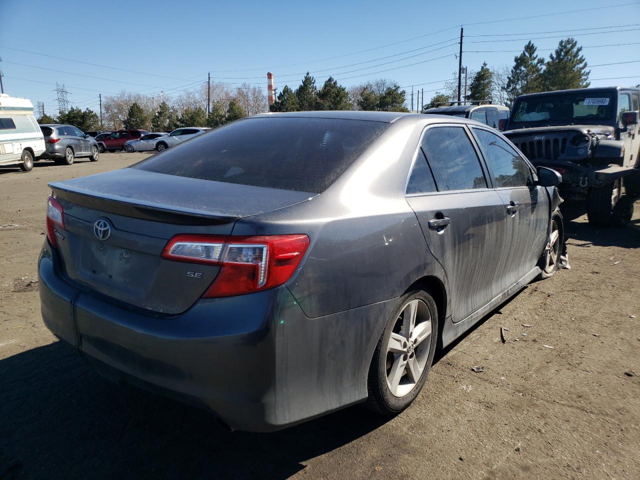 Photo 4 from auction – 2012 TOYOTA CAMRY BASE with VIN 4T1BF1FK1CU199378