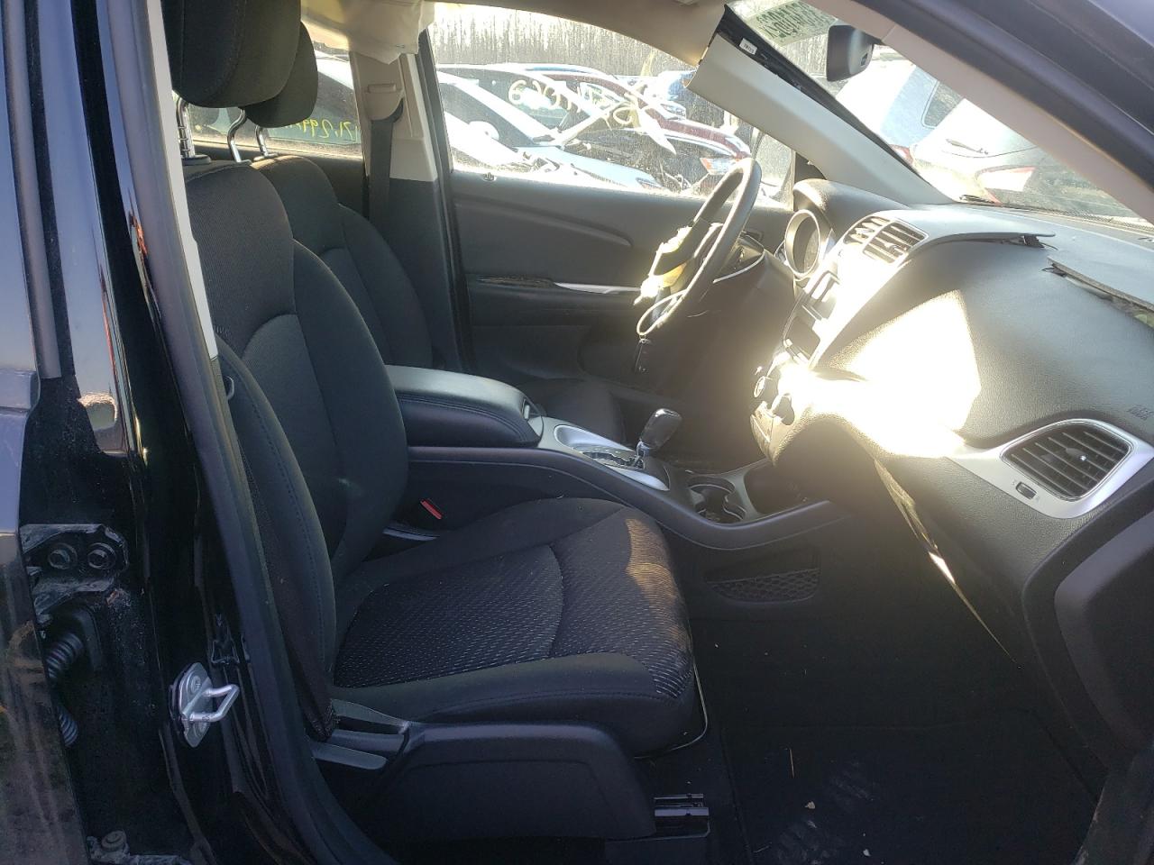Photo 5 from auction – 2019 DODGE JOURNEY SE with VIN 3C4PDCAB2KT858936