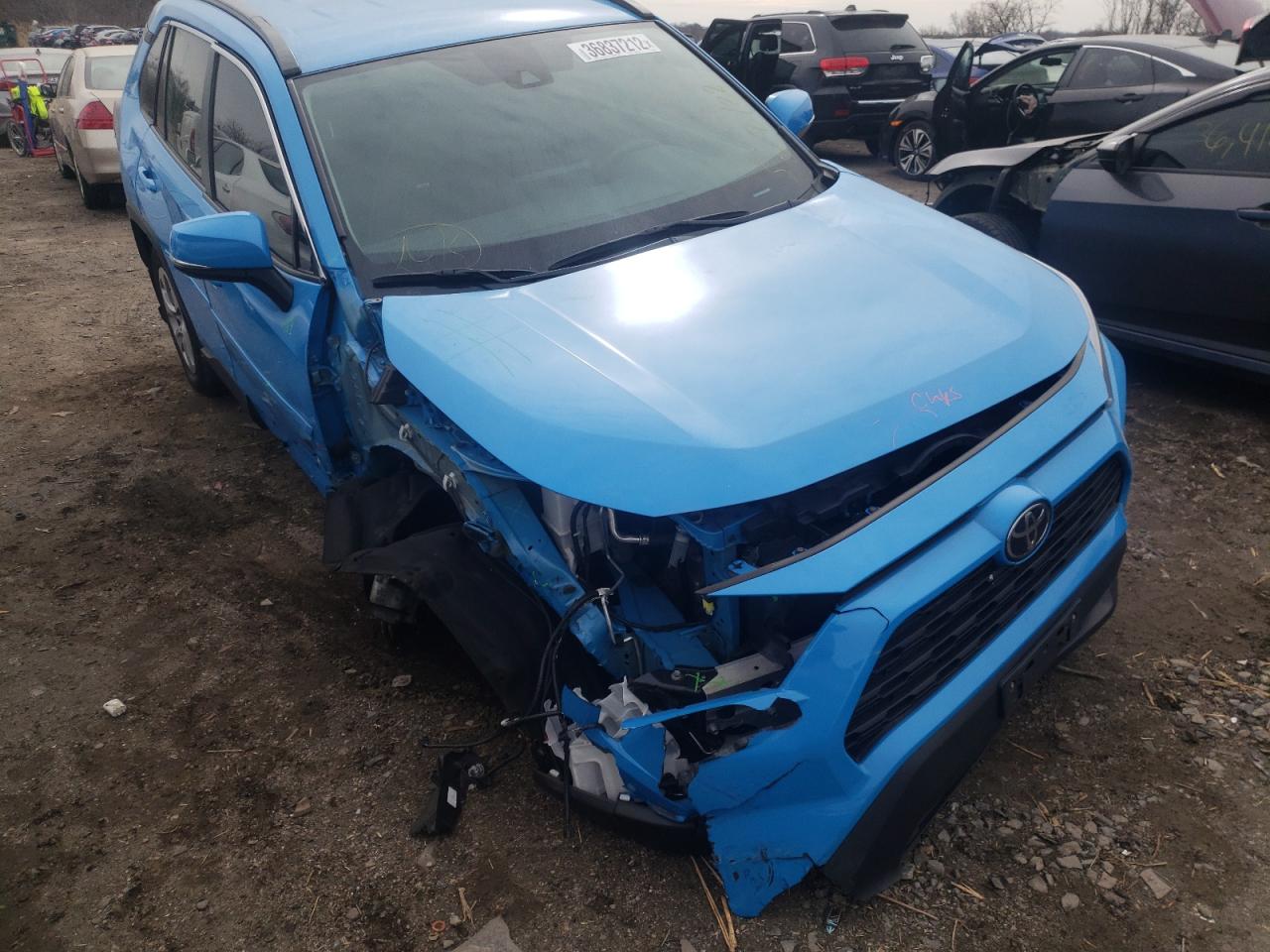 Photo 9 from auction – 2019 TOYOTA RAV4 LE with VIN 2T3G1RFV3KW080900