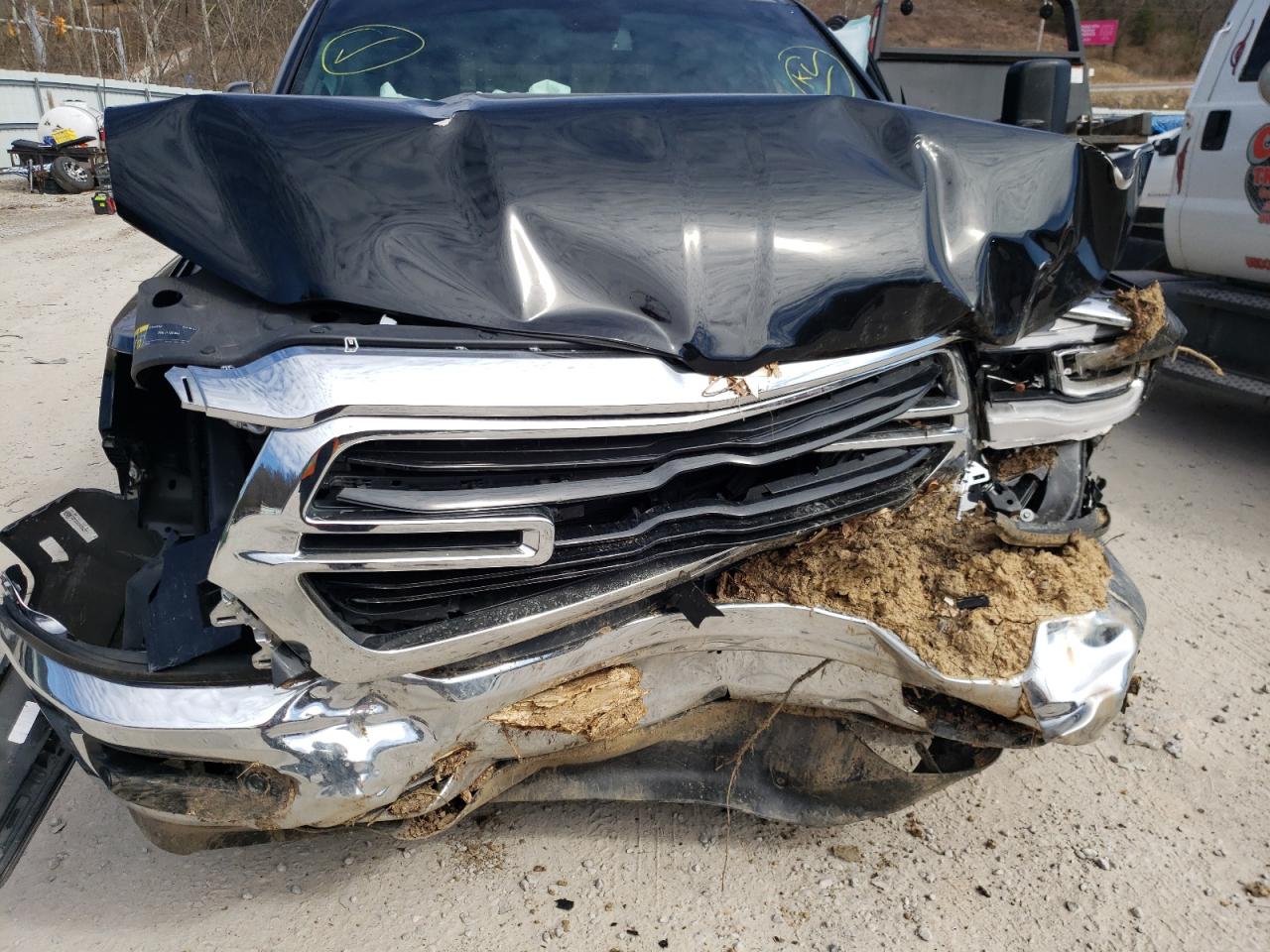 Photo 9 from auction – 2019 RAM 1500 BIG H with VIN 1C6SRFFT9KN710529
