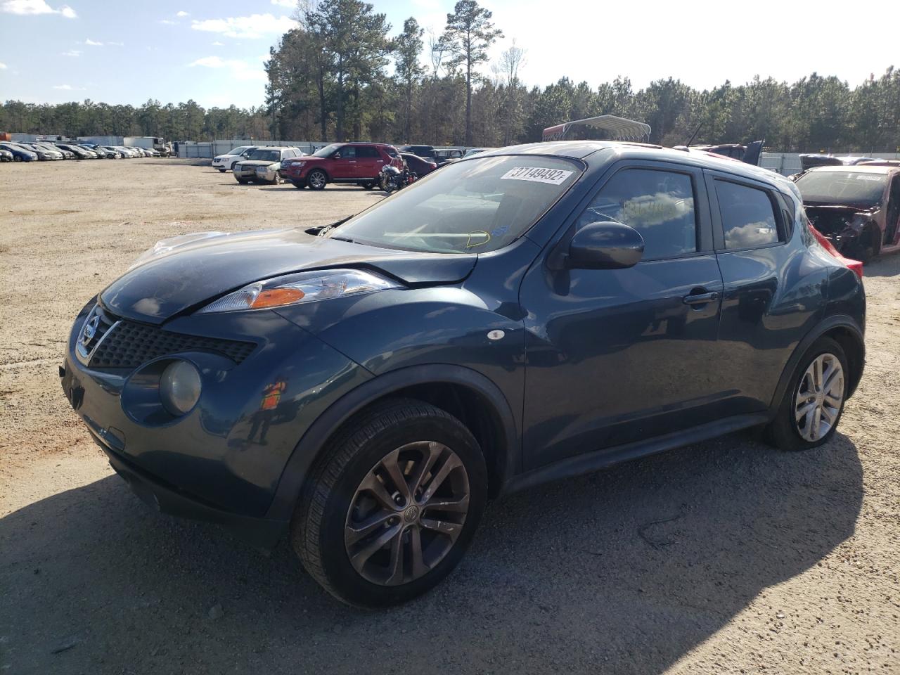 Photo 2 from auction – 2011 NISSAN JUKE S with VIN JN8AF5MV0BT022043