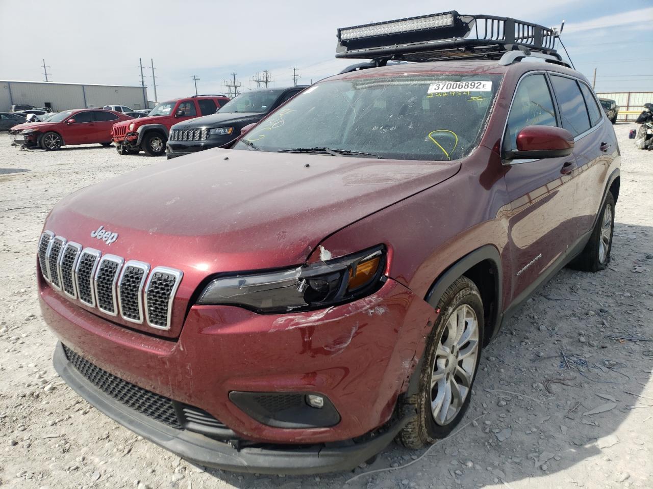 Photo 2 from auction – 2019 JEEP CHEROKEE L with VIN 1C4PJLCB8KD222954