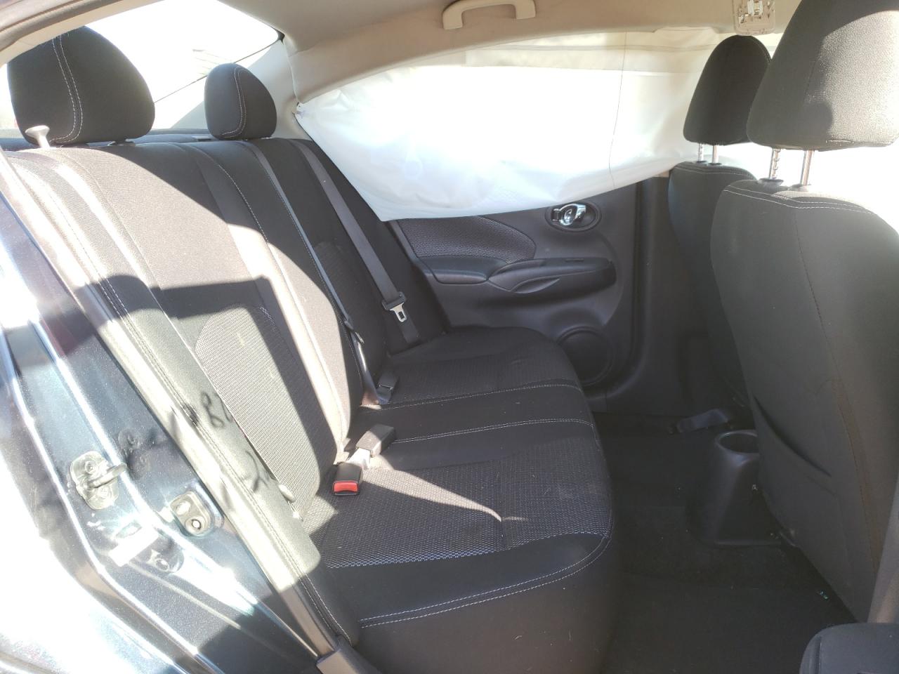 Photo 6 from auction – 2017 NISSAN VERSA S with VIN 3N1CN7AP3HL907751