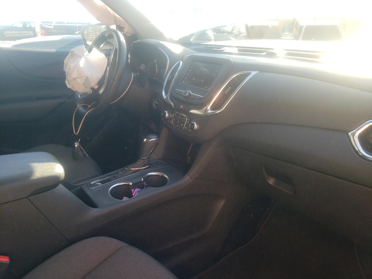Photo 9 from auction – 2021 CHEVROLET EQUINOX LT with VIN 3GNAXUEV0MS137604