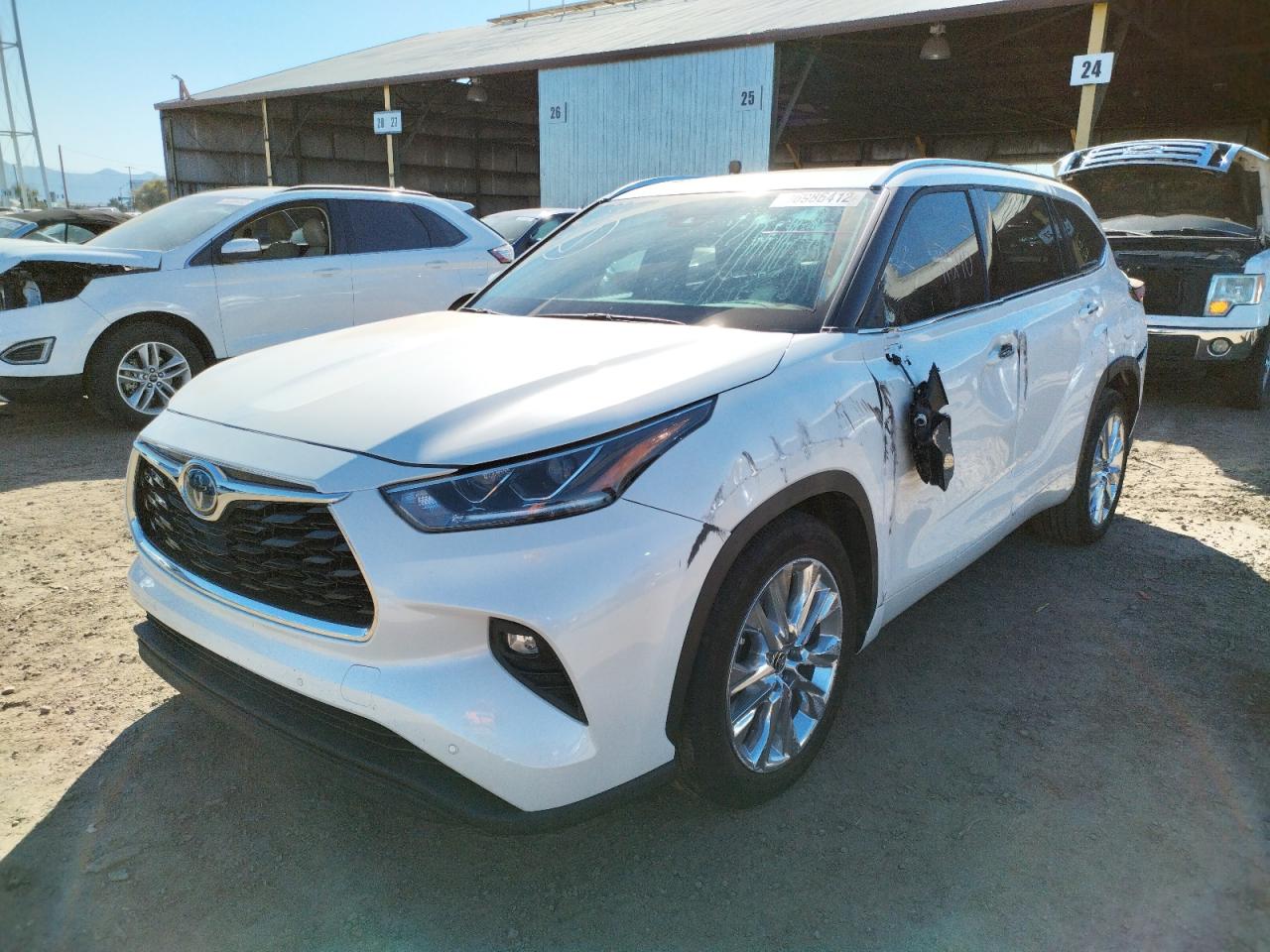 Photo 2 from auction – 2021 TOYOTA HIGHLANDER with VIN 5TDYARAH4MS505549