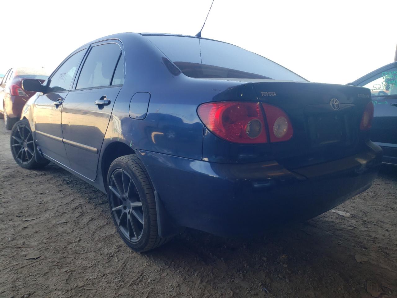 Photo 3 from auction – 2008 TOYOTA COROLLA CE with VIN 1NXBR32E28Z008738