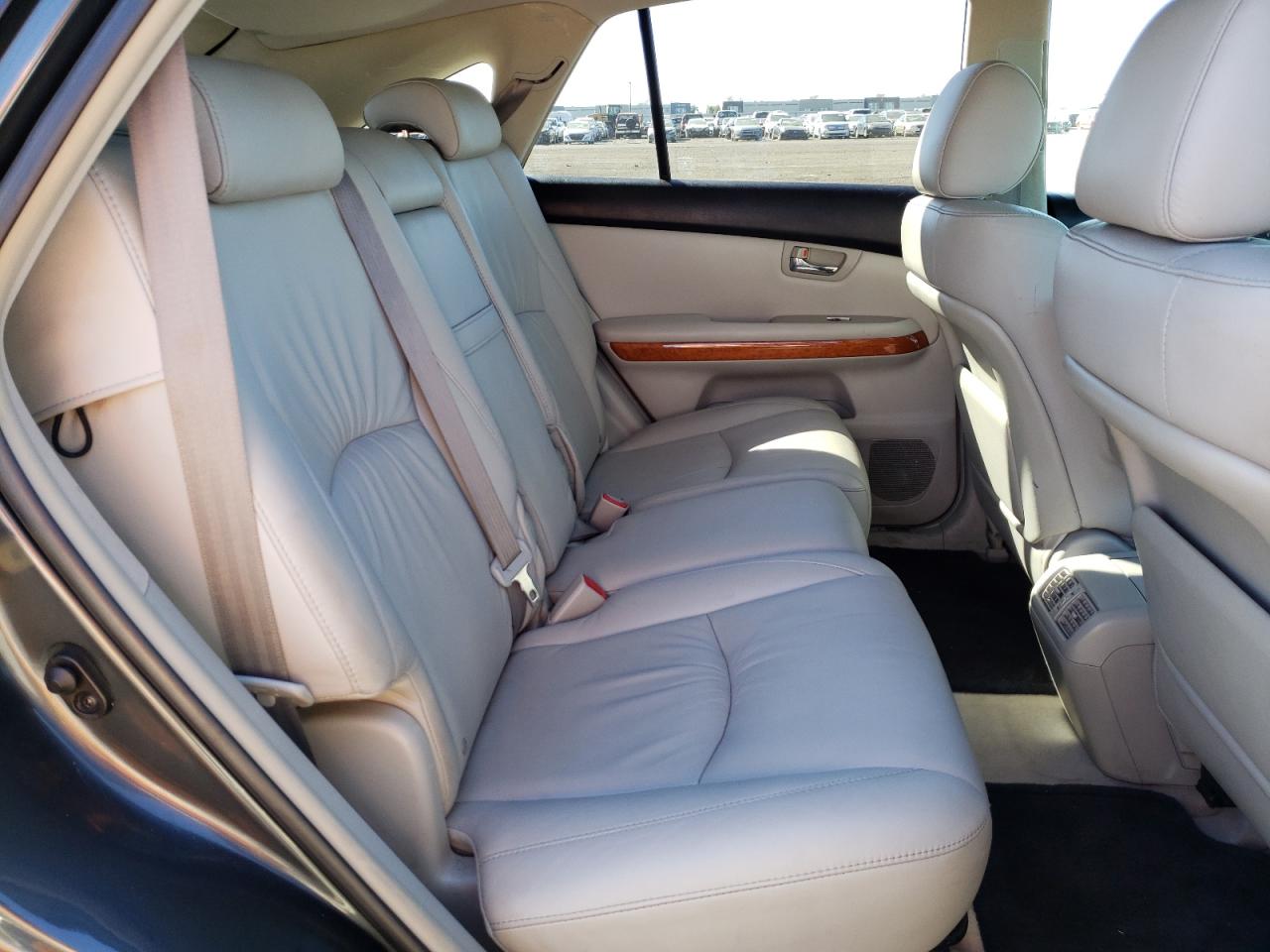Photo 6 from auction – 2007 LEXUS RX 400H with VIN JTJGW31U072001628